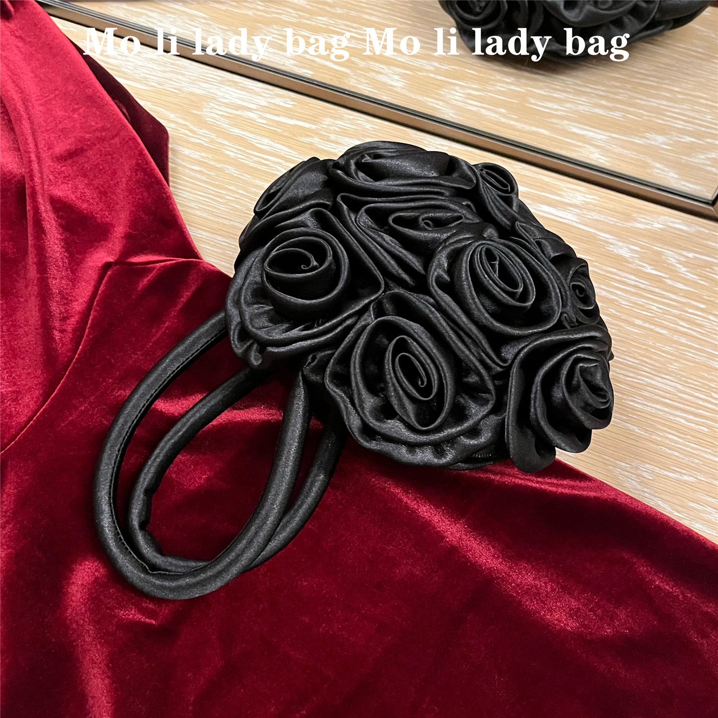 Retro Hand-held Oblique Handmade Flower Round Bag